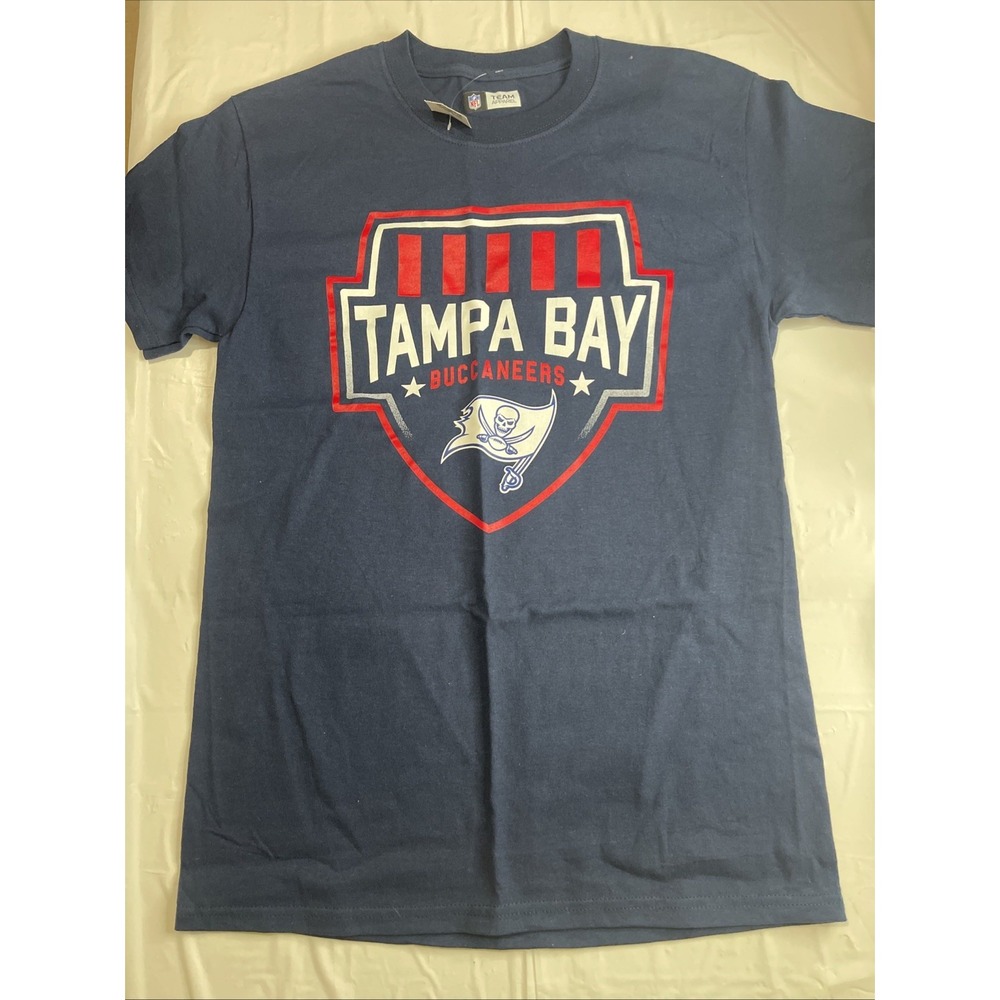 Tampa Bay Buccaneers NFL Team Apparel T-Shirt Small New with Tags